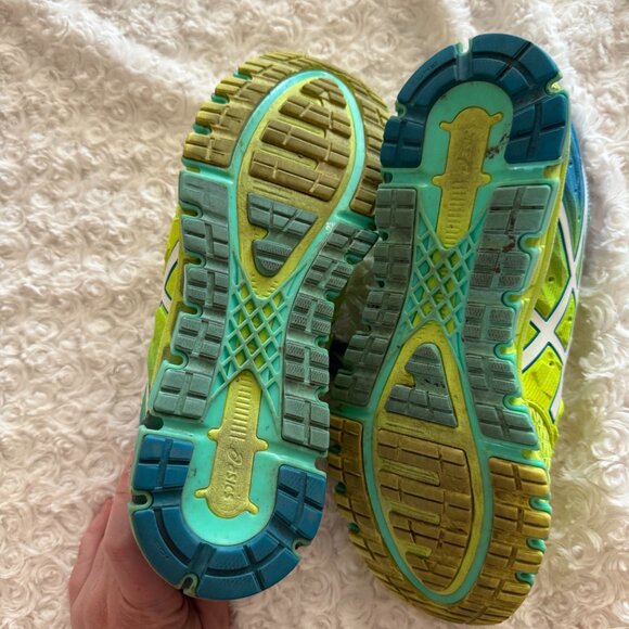 ASICS Running Shoes - Picture 3 of 8